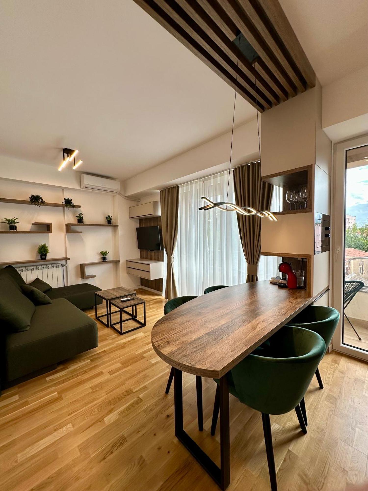 Downtown Riverside Apartments สโกเปีย ภายนอก รูปภาพ