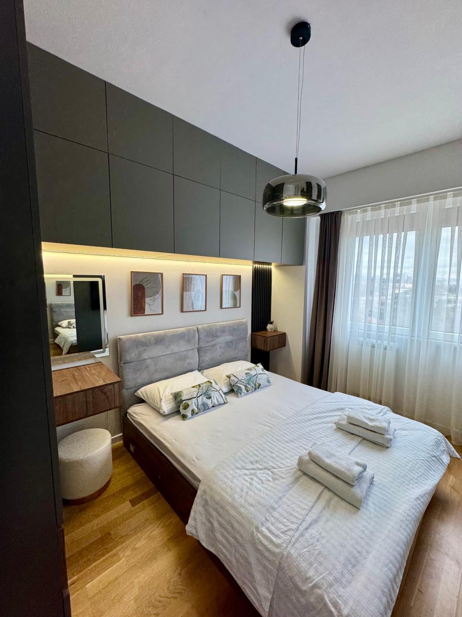 Downtown Riverside Apartments สโกเปีย ภายนอก รูปภาพ