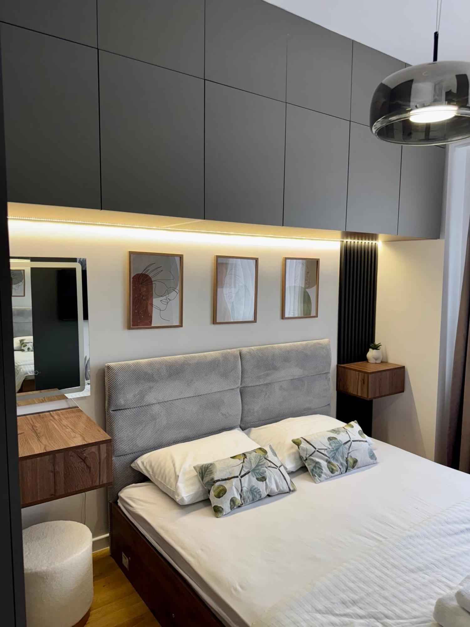 Downtown Riverside Apartments สโกเปีย ภายนอก รูปภาพ